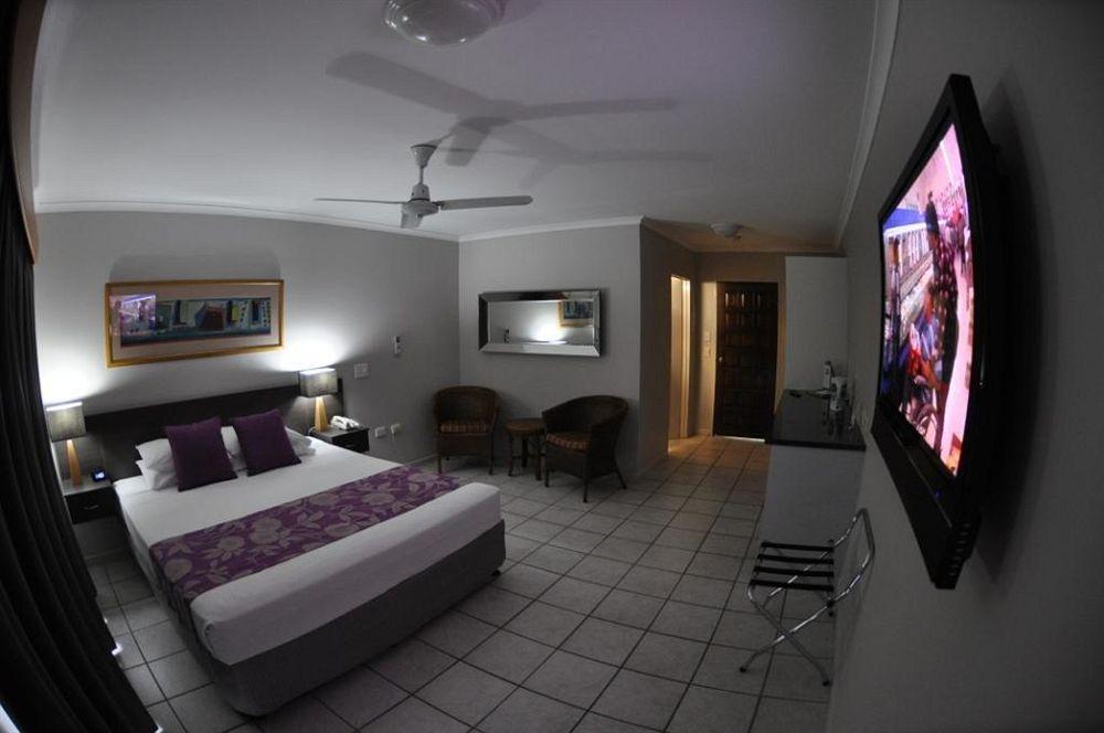Turtle Cove Beach Resort - Adults Only Lgbtqia & Allies Wangetti Bagian luar foto