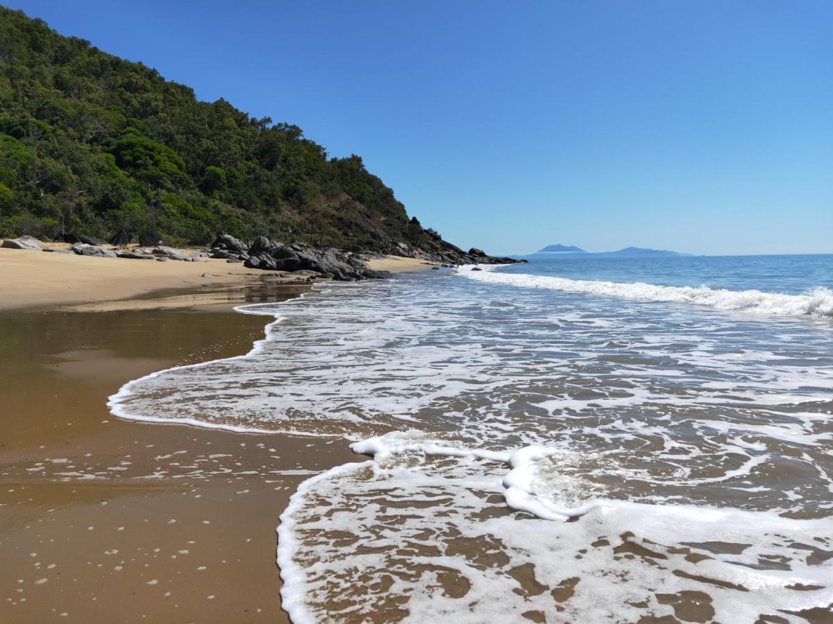 Turtle Cove Beach Resort - Adults Only Lgbtqia & Allies Wangetti Bagian luar foto